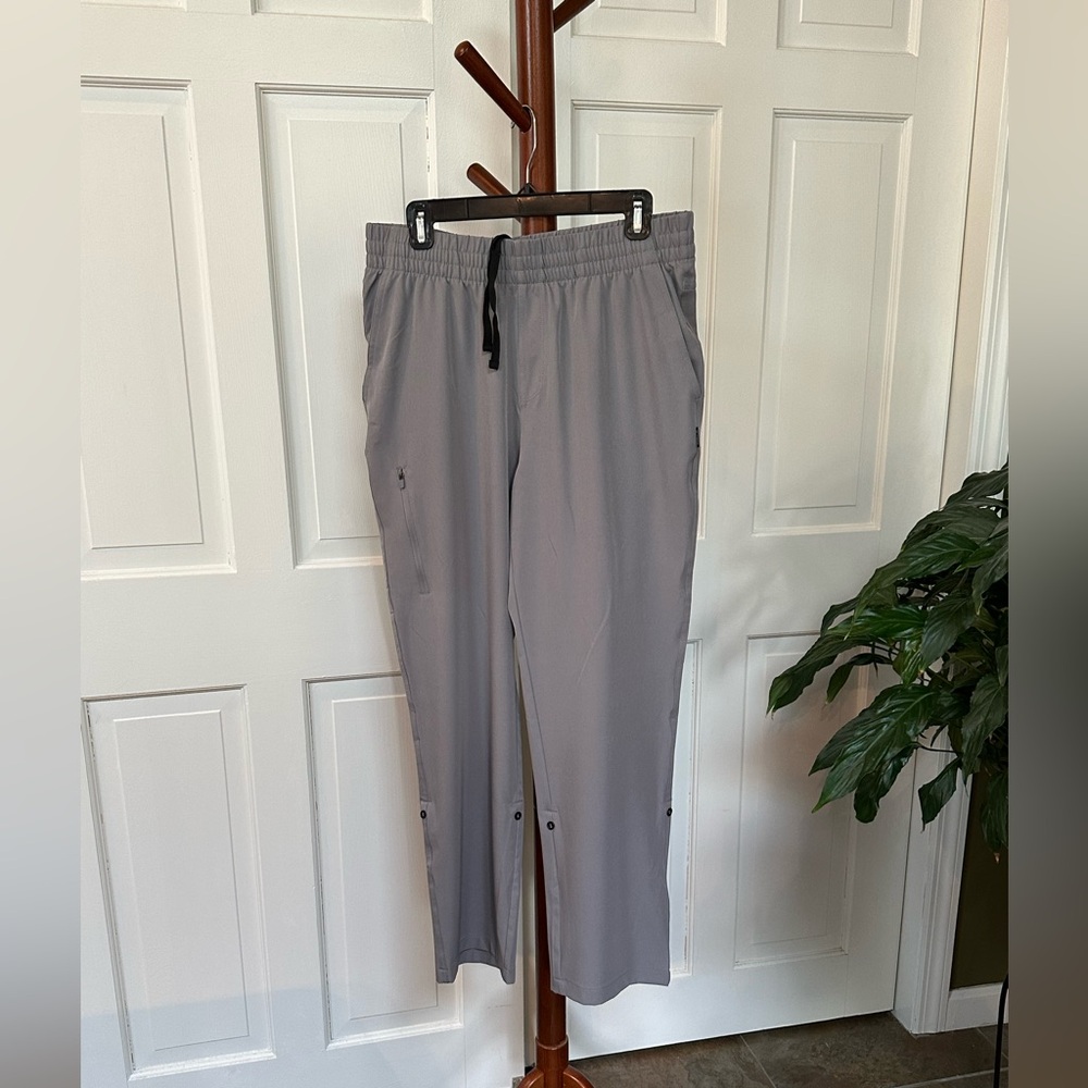 baleaf Women's Hiking Waterproof Capri UPF Roll Up Convertible Pants Quick Dry - Picture 3 of 12